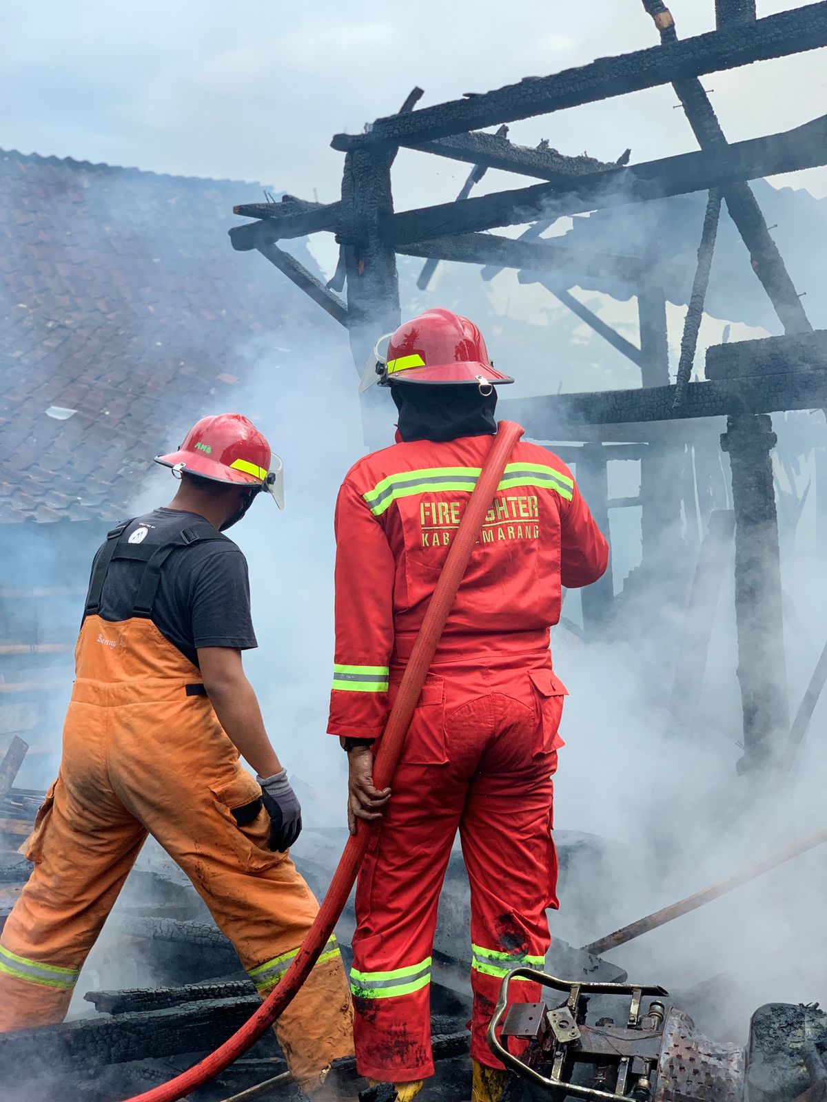 Diduga Lupa Mematikan Api dalam Tungku 1 Rumah Habis di Lahap Si Jago Merah